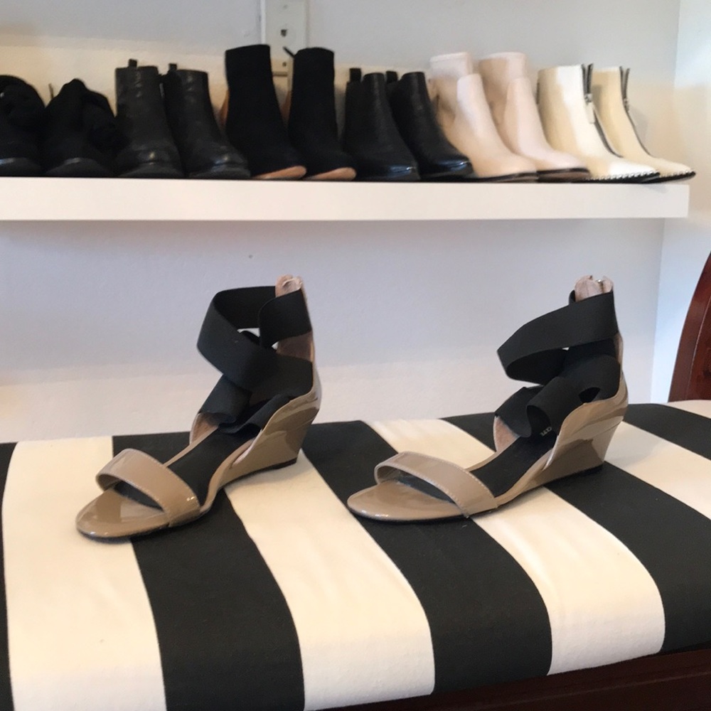 Delman Sandals size 7